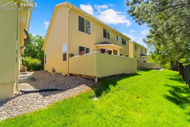 $414,900 | 3245 Chestnut Glen Lane, Colorado Springs, CO 80918