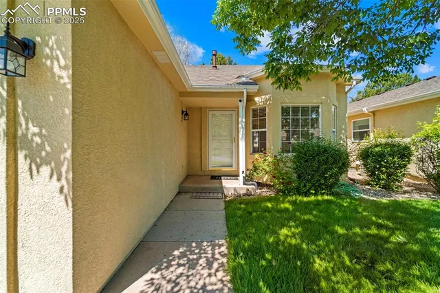 $414,900 | 3245 Chestnut Glen Lane, Colorado Springs, CO 80918