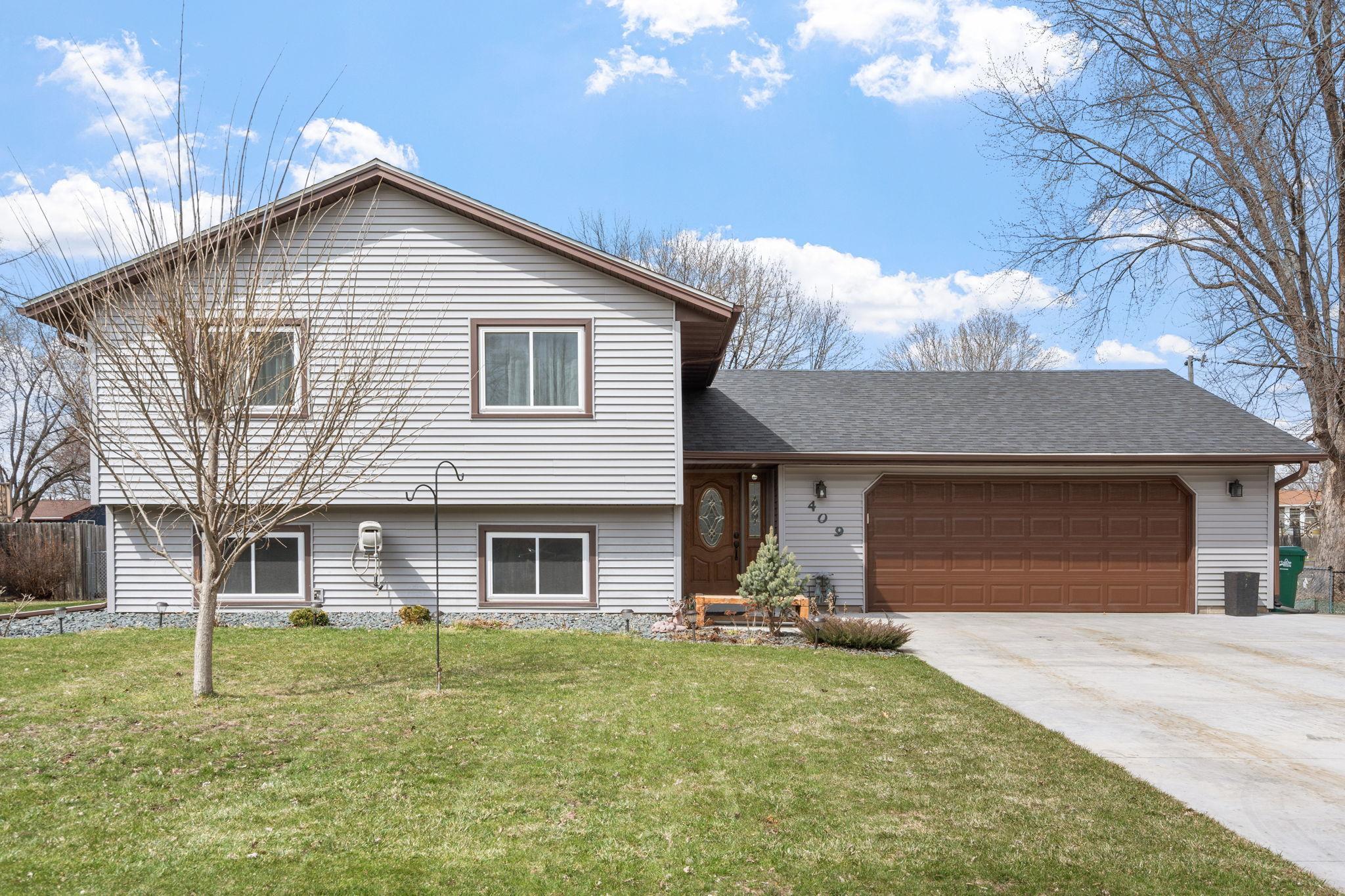 409 83rd Avenue Northeast Spring Lake Park, MN 55432 - Photo 1 of 1