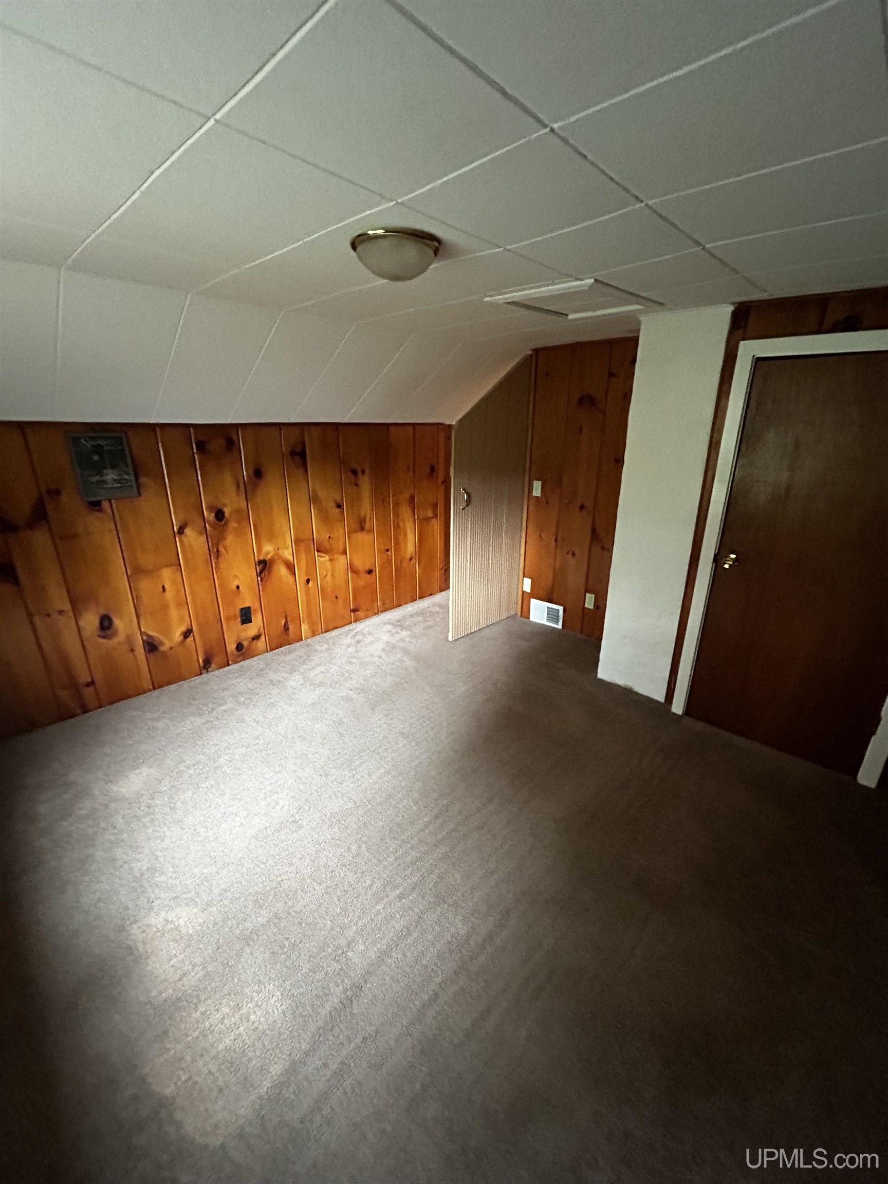 N8803 East End Road Ironwood, MI 49938 - Photo 32 of 64