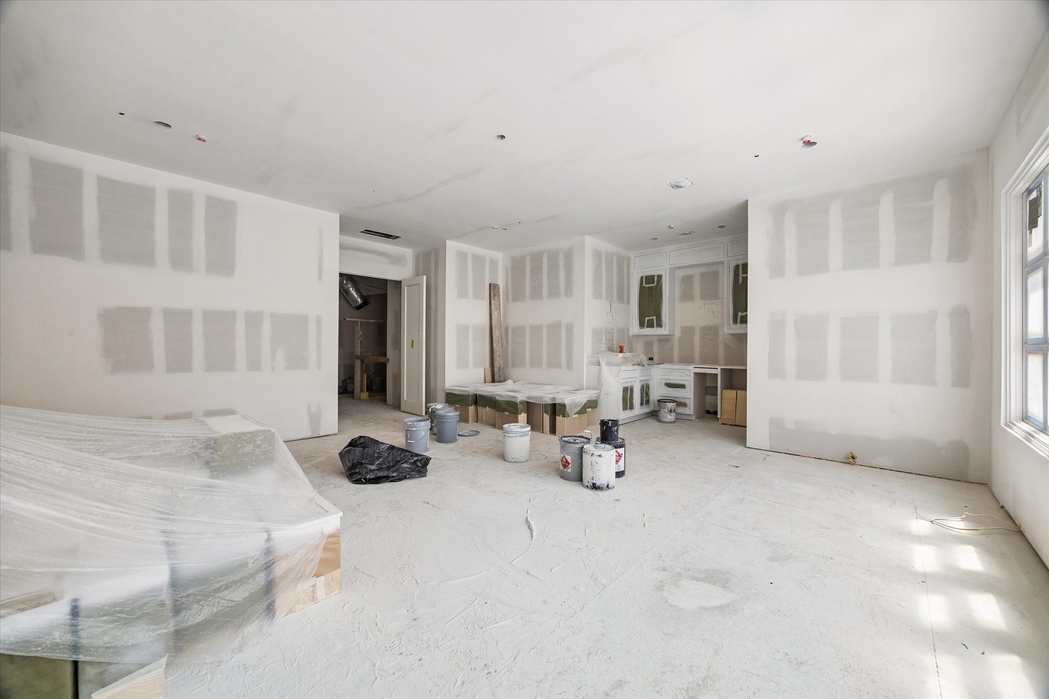 403 Trails Court Houston, TX 77024 - Photo 16 of 31