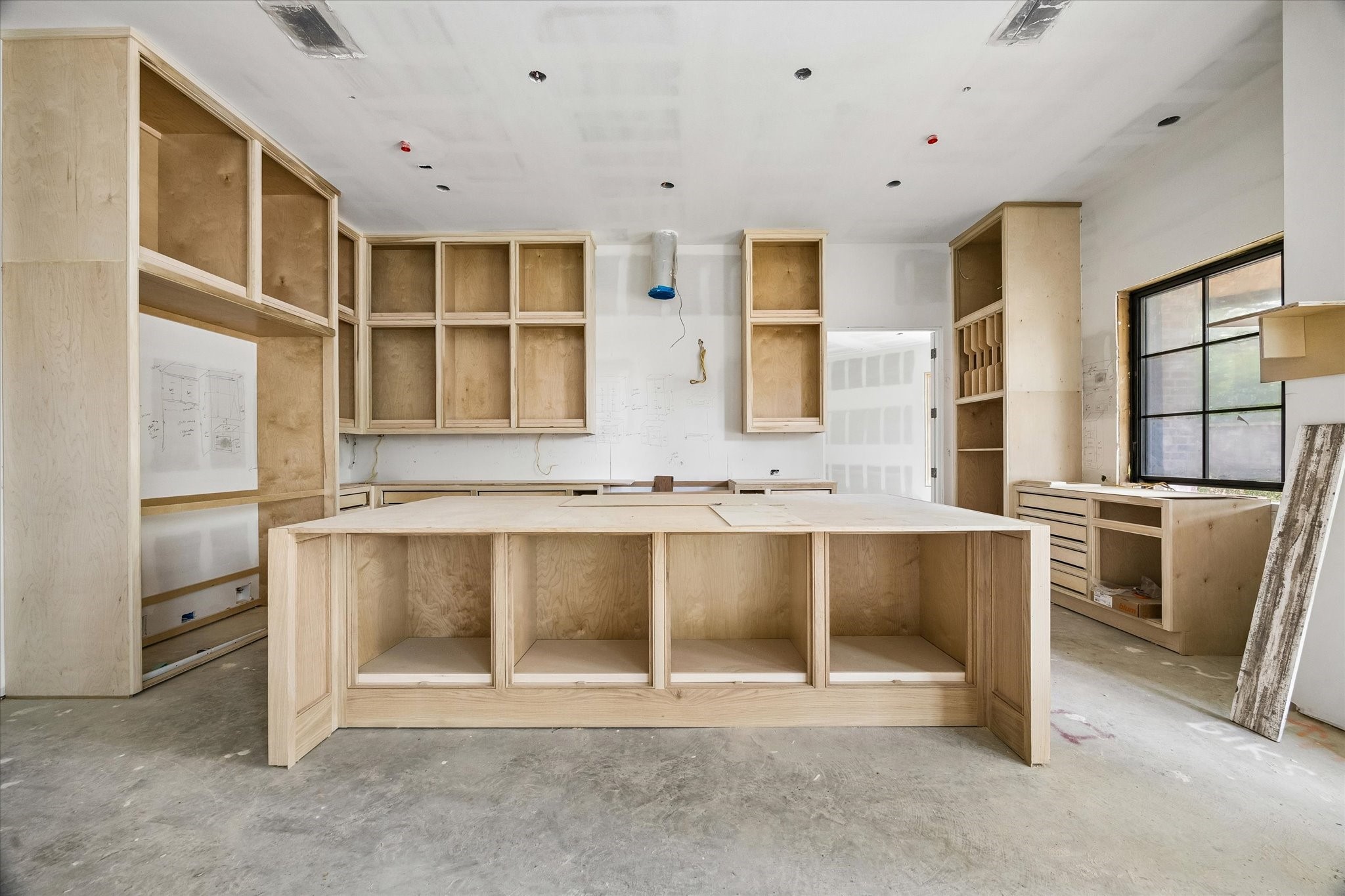 403 Trails Court Houston, TX 77024 - Photo 5 of 31