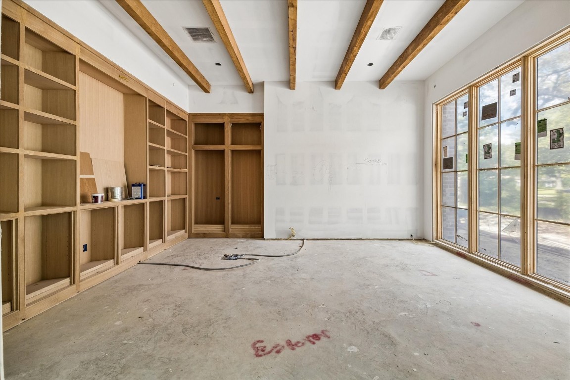 403 Trails Court Houston, TX 77024 - Photo 9 of 31 a view of an empty room