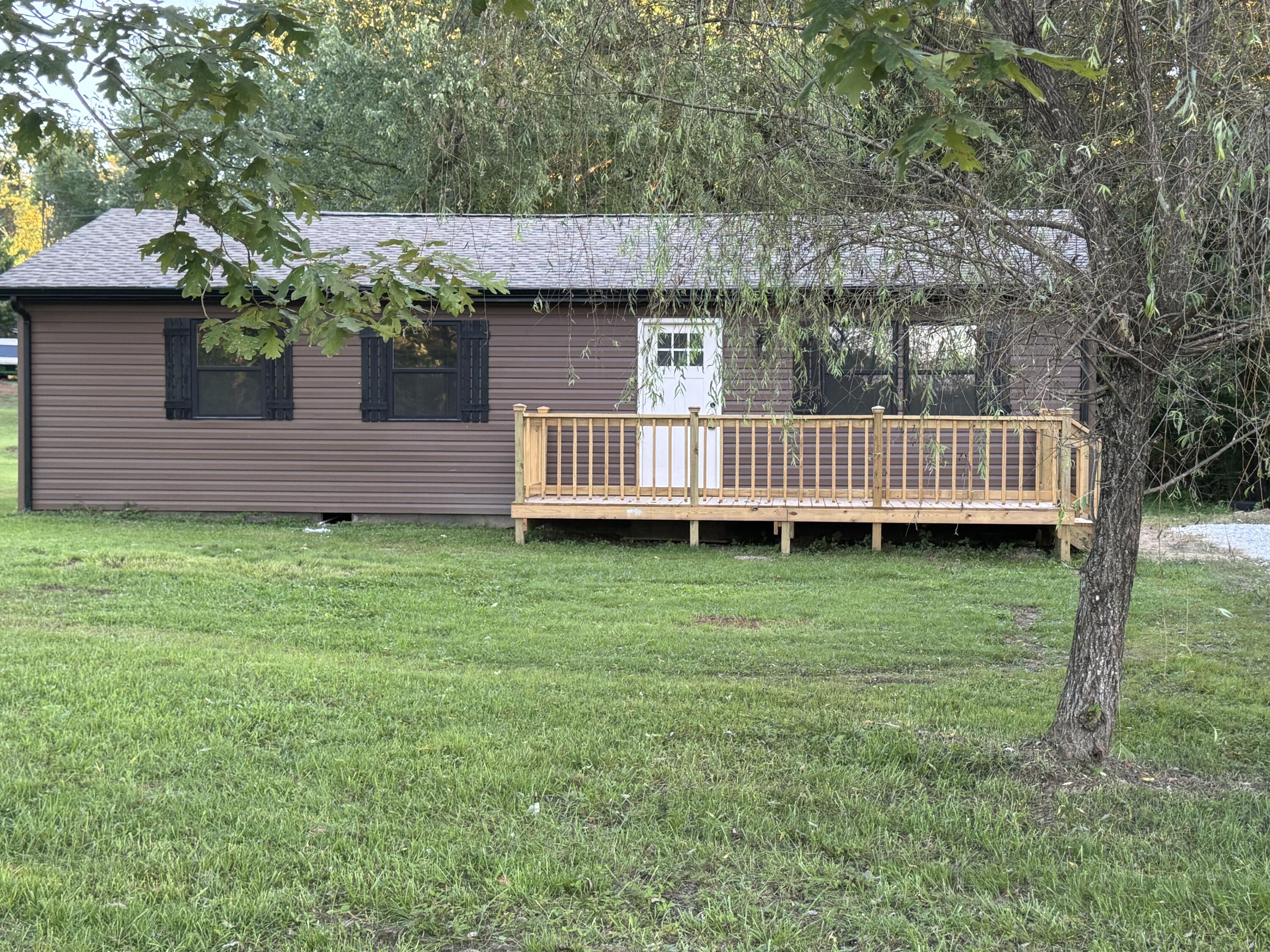557 Line Creek Road Lily, KY 40740 - Photo 2 of 21 IMG_8197