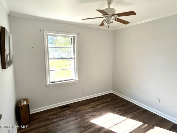 $155,000 | 126 Andrews Circle, Mount Olive, NC 28365