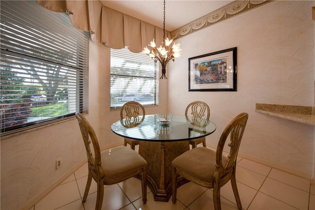 17541 Ashbourne Lane, Unit D Boca Raton, FL 33496 - Photo 7 of 33 Photo 7