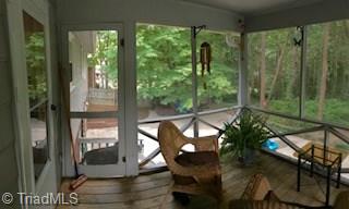 3216 Rolling Road High Point, NC 27265 - Photo 3 of 28