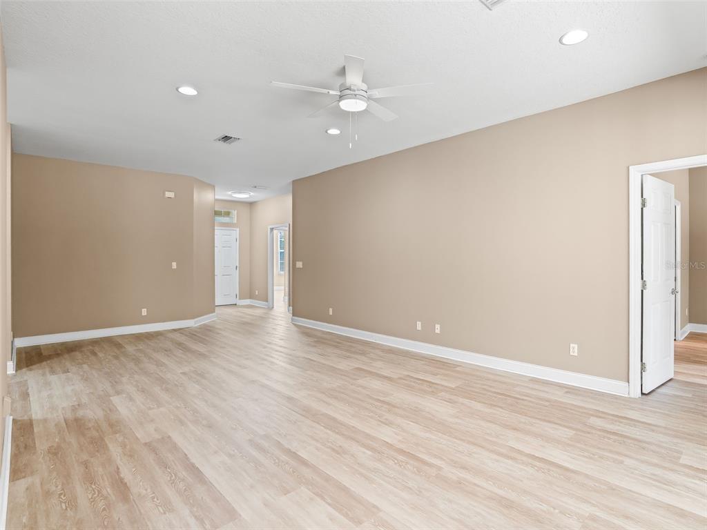 3836 Southwest 33rd Terrace Ocala, FL 34474 - Photo 11 of 42