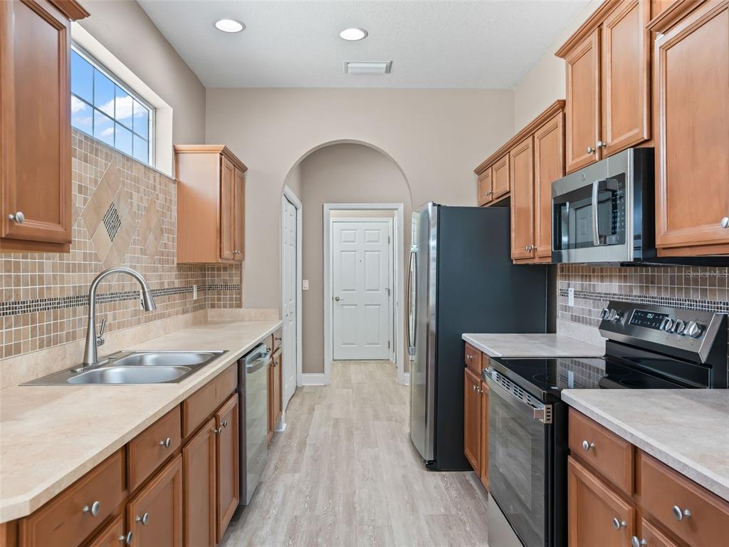 3836 Southwest 33rd Terrace Ocala, FL 34474 - Photo 15 of 42