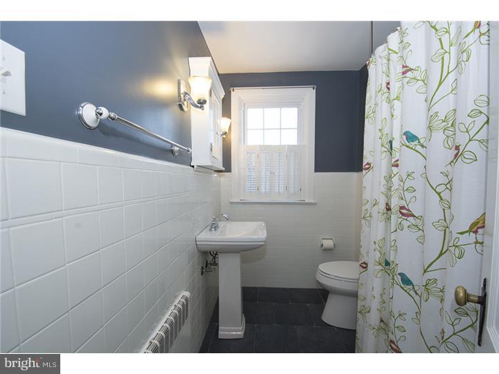 8011 Ridge Avenue Philadelphia, PA 19128 - Photo 11 of 18 Bathroom