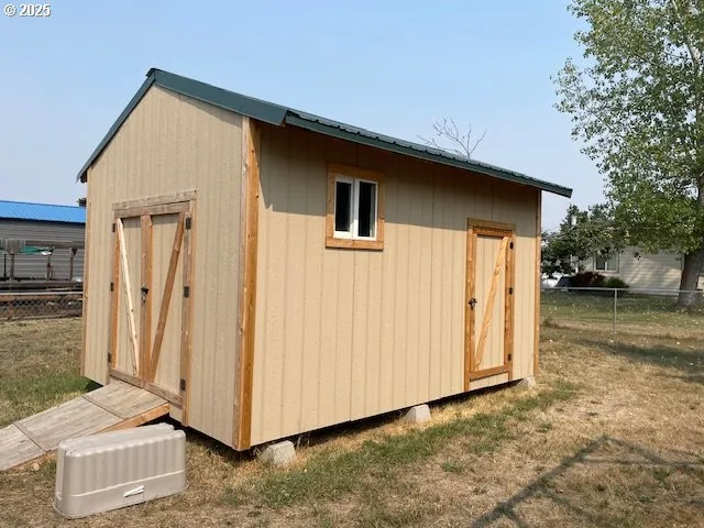 a backyard of a house