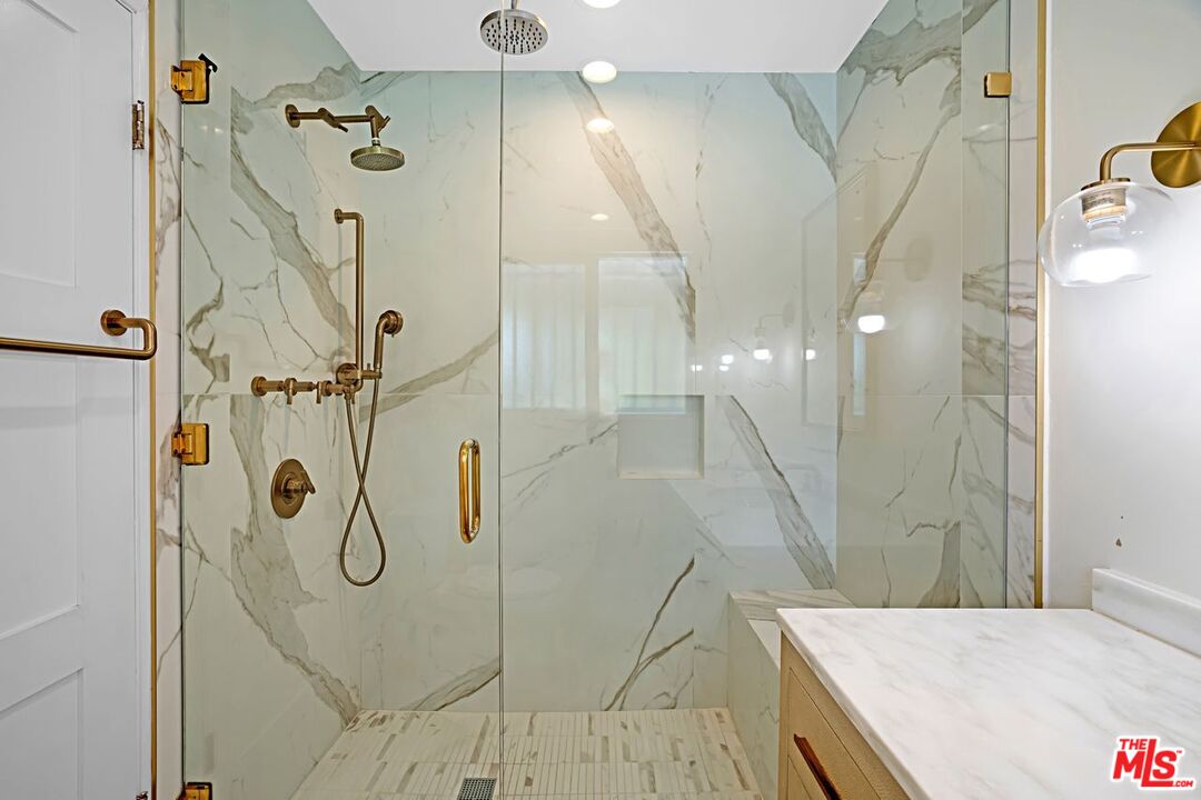 507 Foothill Road Beverly Hills, CA 90210 - Photo 28 of 36