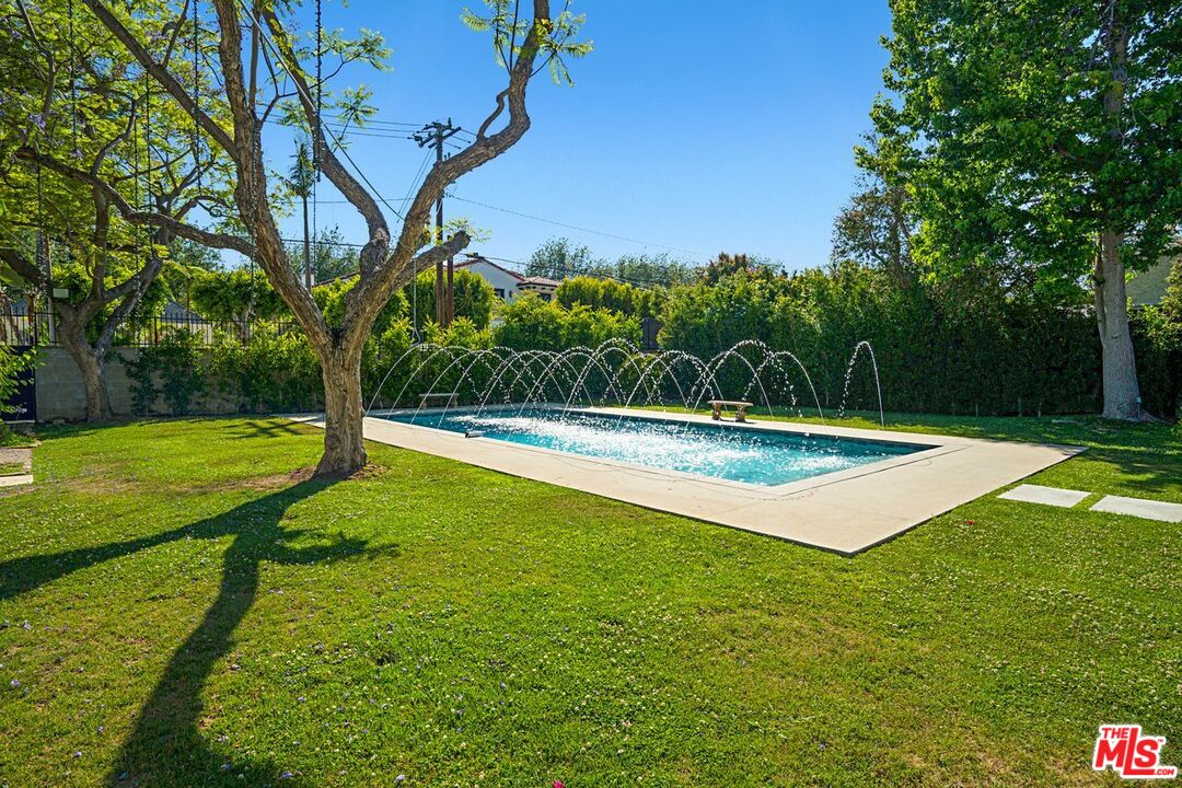 507 Foothill Road Beverly Hills, CA 90210 - Photo 31 of 36