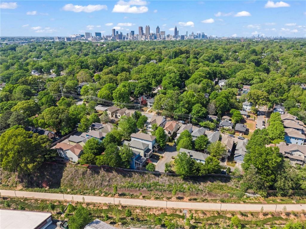 718 Needletail Way Atlanta, GA 30312 - Photo 40 of 44 an aerial view of a houses with a yard