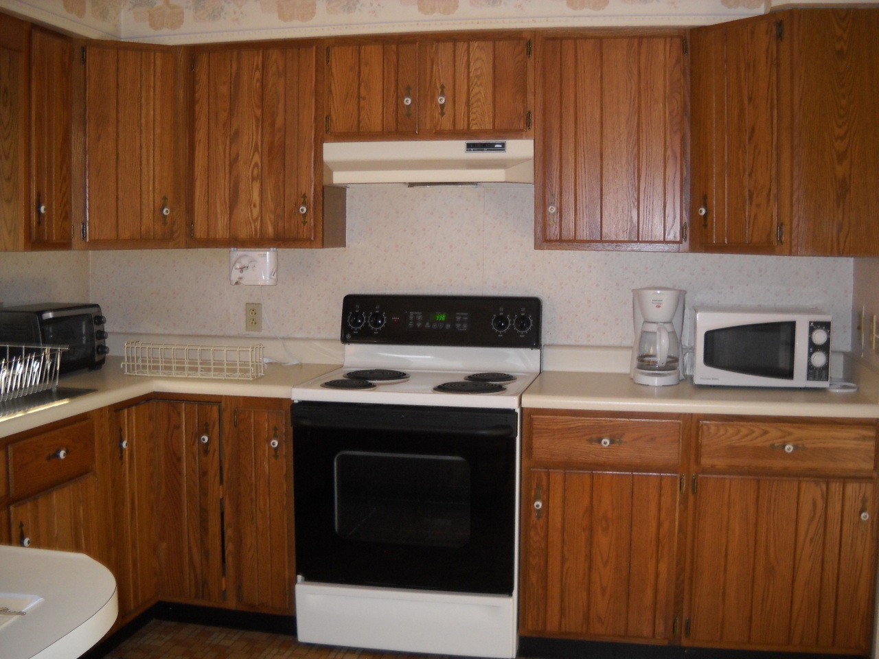 686 Pecks Road Pittsfield, MA 01201 - Photo 4 of 17 Kitchen