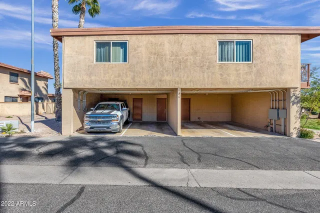 $2,900 | 14247 North Boxwood Lane, Fountain Hills, AZ 85268