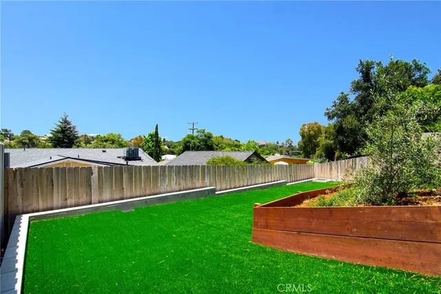 $3,400 | 209 Canyon Road, Newbury Park, CA 91320