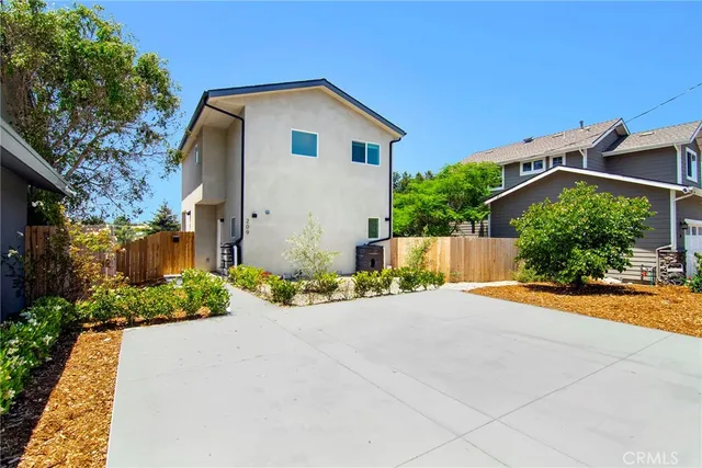 $3,400 | 209 Canyon Road, Newbury Park, CA 91320