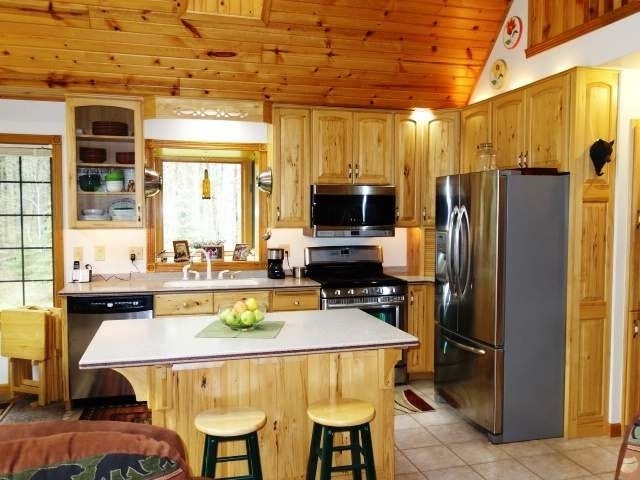 7492 Wolf Road Lake Tomahawk, WI 54539 - Photo 5 of 20 Gallery Image 5