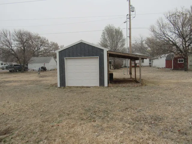 $329,000 | 306 South Colorado Avenue, Burrton, KS 67020