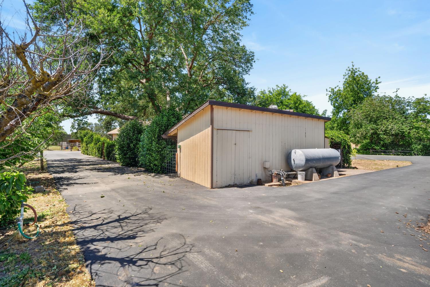 13088 Cherry Road Wilton, CA 95693 - Photo 45 of 58