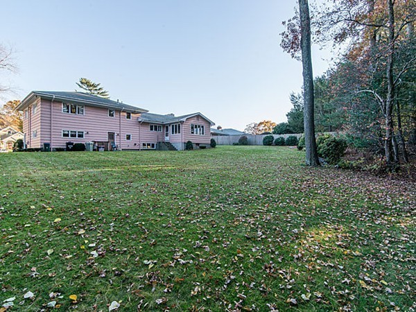 7 Azalea Road Waltham, MA 02452 - Photo 17 of 18 Gallery Image 17