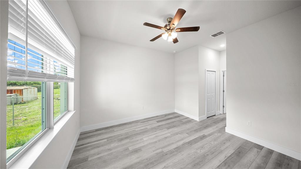 18097 Cochran Boulevard Port Charlotte, FL 33948 - Photo 12 of 57
