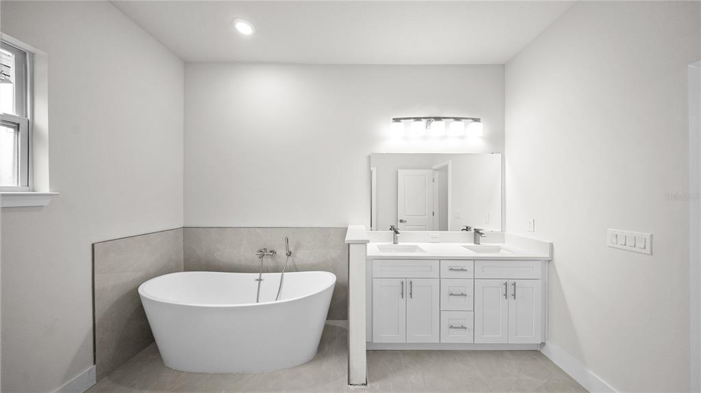 18097 Cochran Boulevard Port Charlotte, FL 33948 - Photo 16 of 57