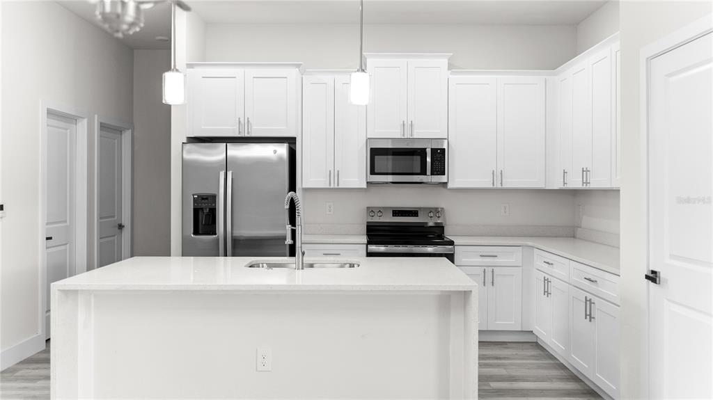 18097 Cochran Boulevard Port Charlotte, FL 33948 - Photo 9 of 57
