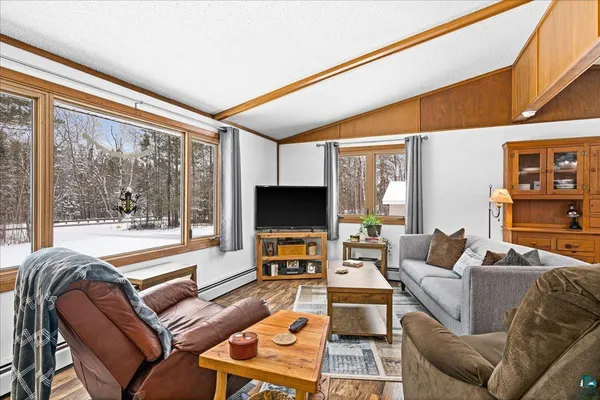 $299,000 | 6202 Highway 73, Floodwood, MN 55736