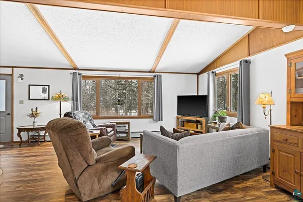 $299,000 | 6202 Highway 73, Floodwood, MN 55736