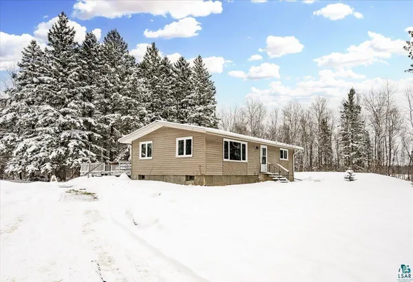 $299,000 | 6202 Highway 73, Floodwood, MN 55736