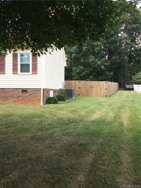 5538 Randolph Road Kannapolis, NC 28081 - Photo 4 of 36 a view of a backyard