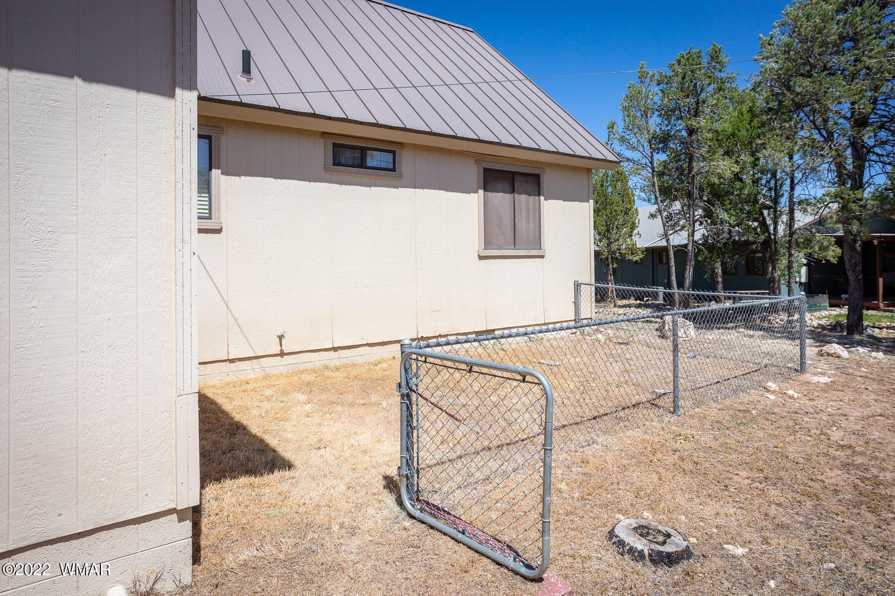 3377 Turkey Run Overgaard, AZ 85933 - Photo 19 of 25 Gallery Image 19