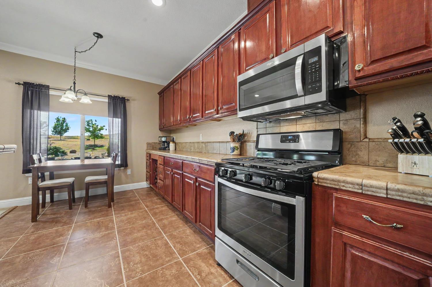 2598 Silver Rapids Road Valley Springs, CA 95252 - Photo 34 of 97