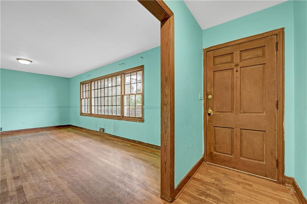 3027 Judylyn Drive Decatur, GA 30033 - Photo 6 of 32