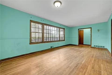 $299,999 | 3027 Judylyn Drive, Decatur, GA 30033