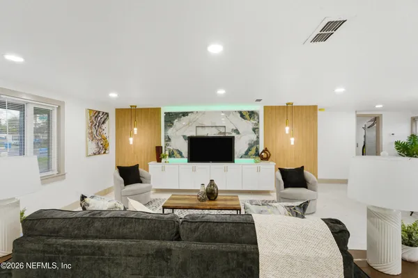 $319,000 | 4506 Key Woodley Drive South, Jacksonville, FL 32218