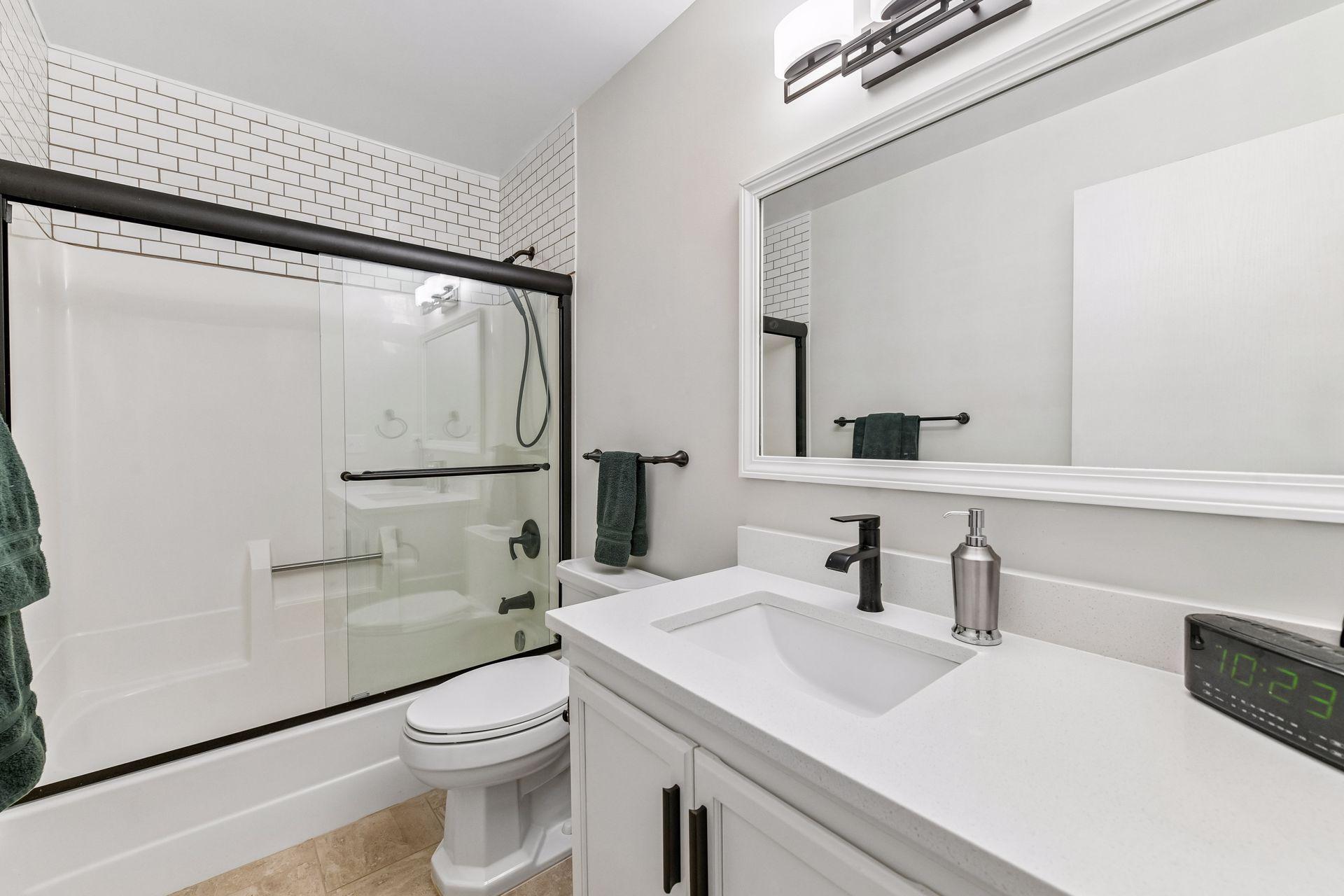 6085 Rowland Road, Unit 207 Minnetonka, MN 55343 - Photo 16 of 34