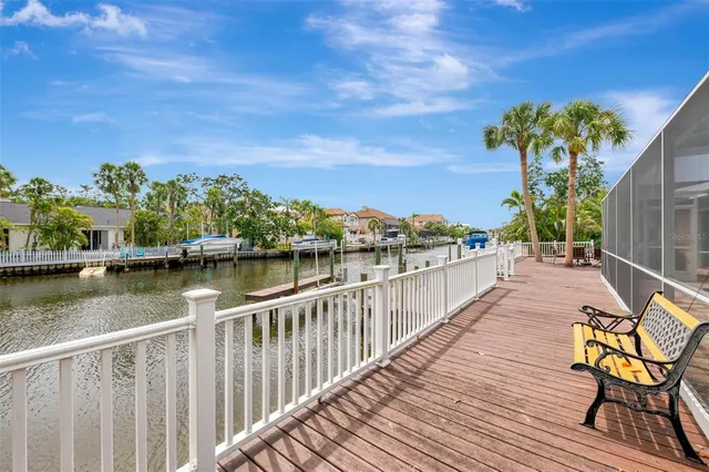 $5,000 | 4946 Commonwealth Drive, Sarasota, FL 34242