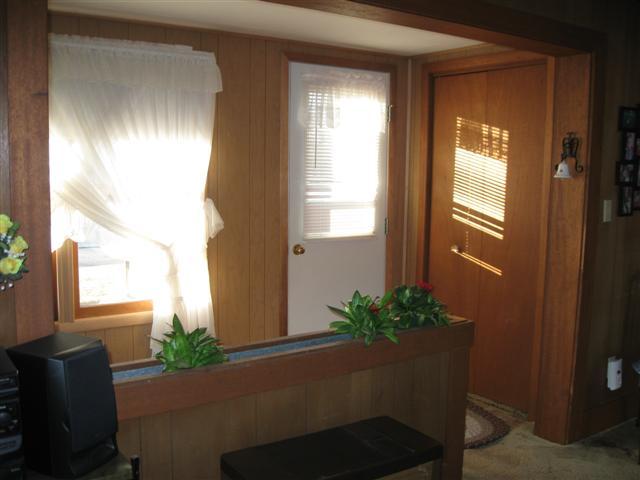510 Shumway Street Lena, IL 61048 - Photo 6 of 12 Gallery Image 6