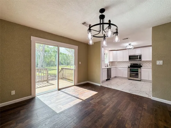 $232,000 | 17958 County Road 426, Brazoria, TX 77422