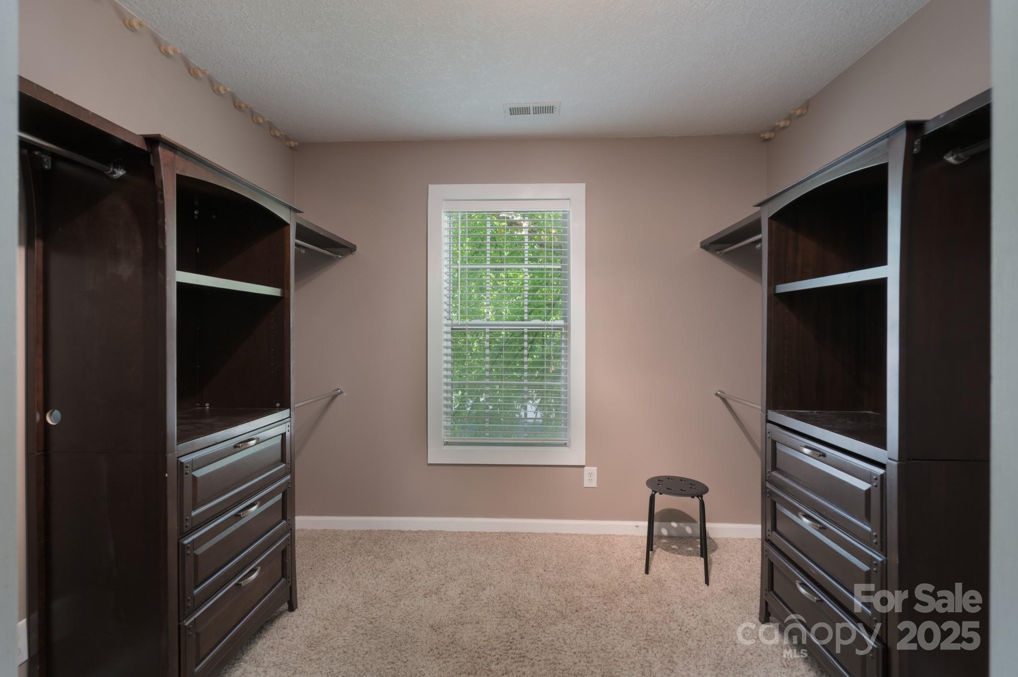 12604 Cardinal Point Road Charlotte, NC 28269 - Photo 18 of 28 Gallery Image 18