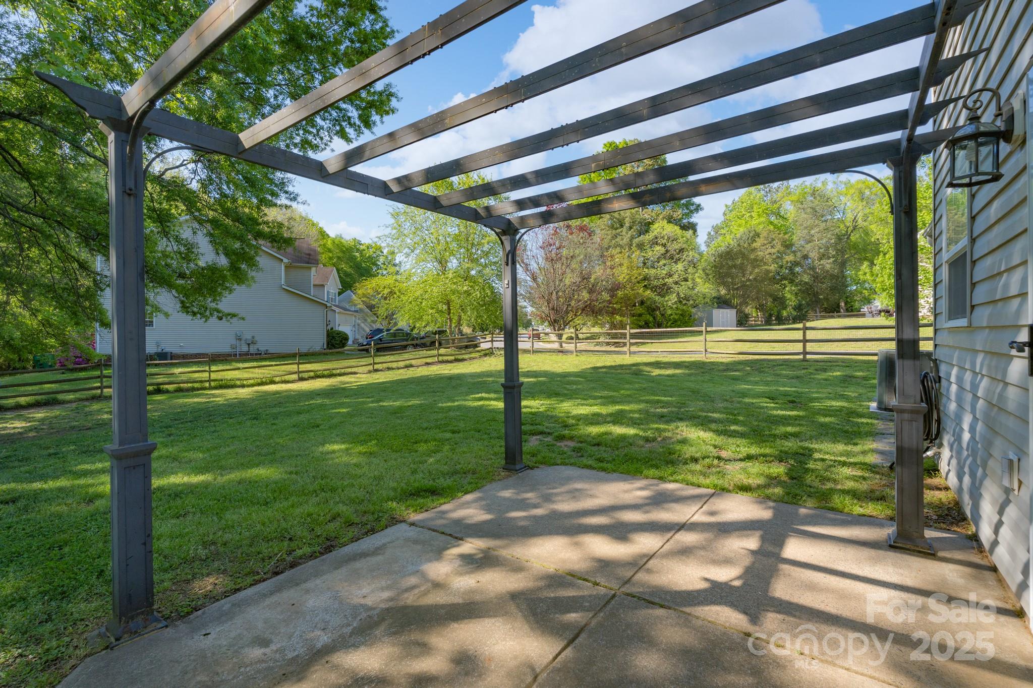 12604 Cardinal Point Road Charlotte, NC 28269 - Photo 24 of 28 Gallery Image 24