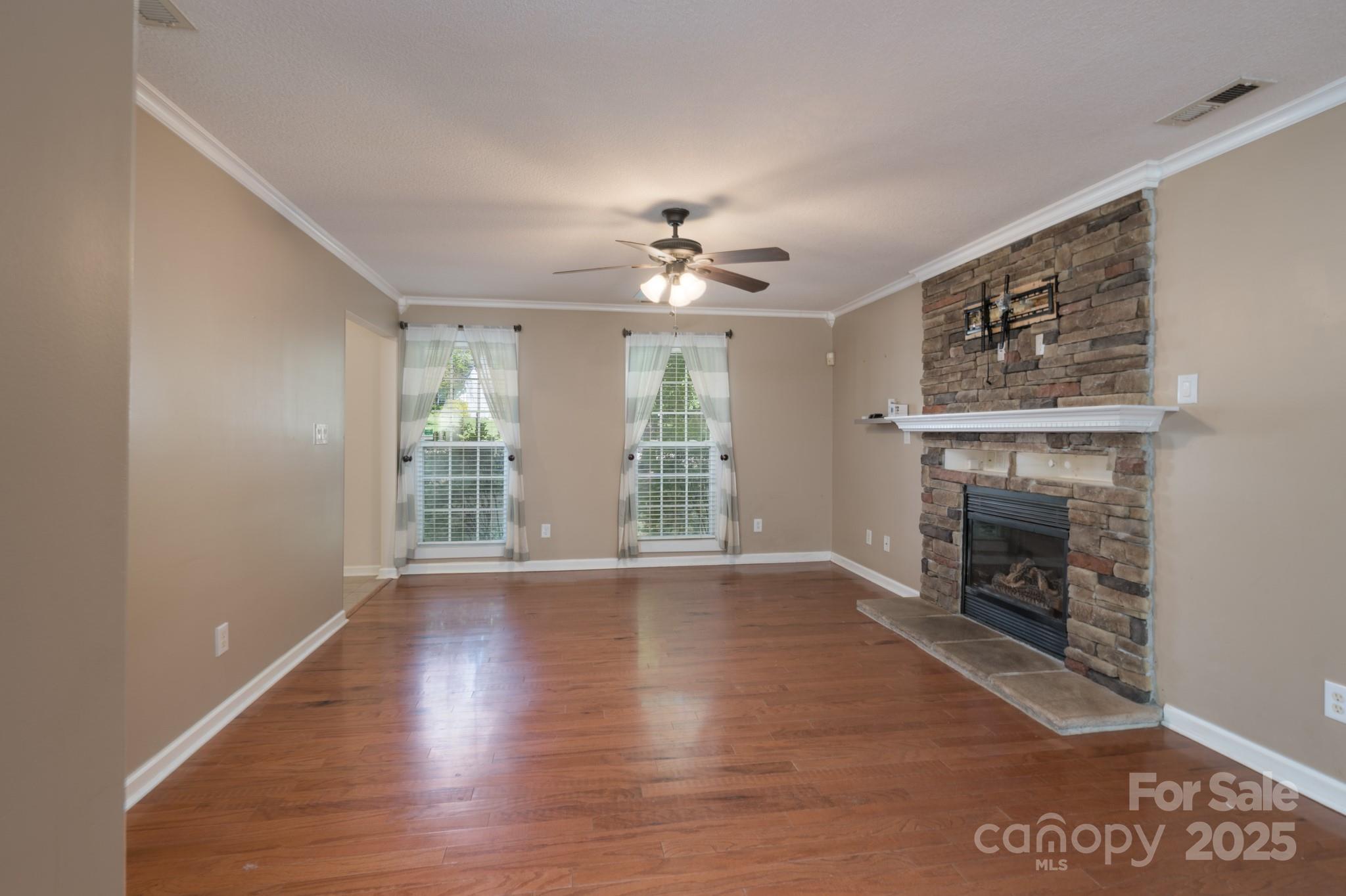 12604 Cardinal Point Road Charlotte, NC 28269 - Photo 8 of 28 Gallery Image 8