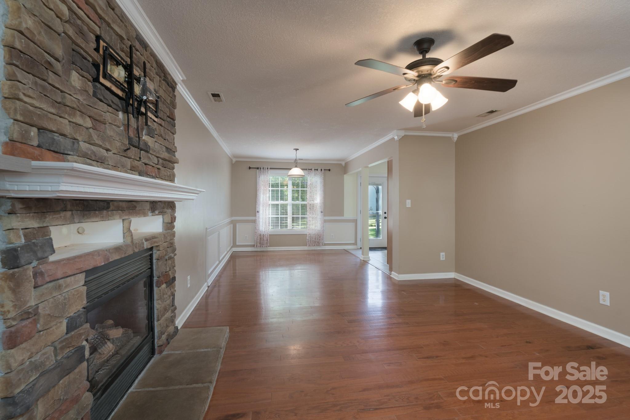 12604 Cardinal Point Road Charlotte, NC 28269 - Photo 9 of 28 Gallery Image 9