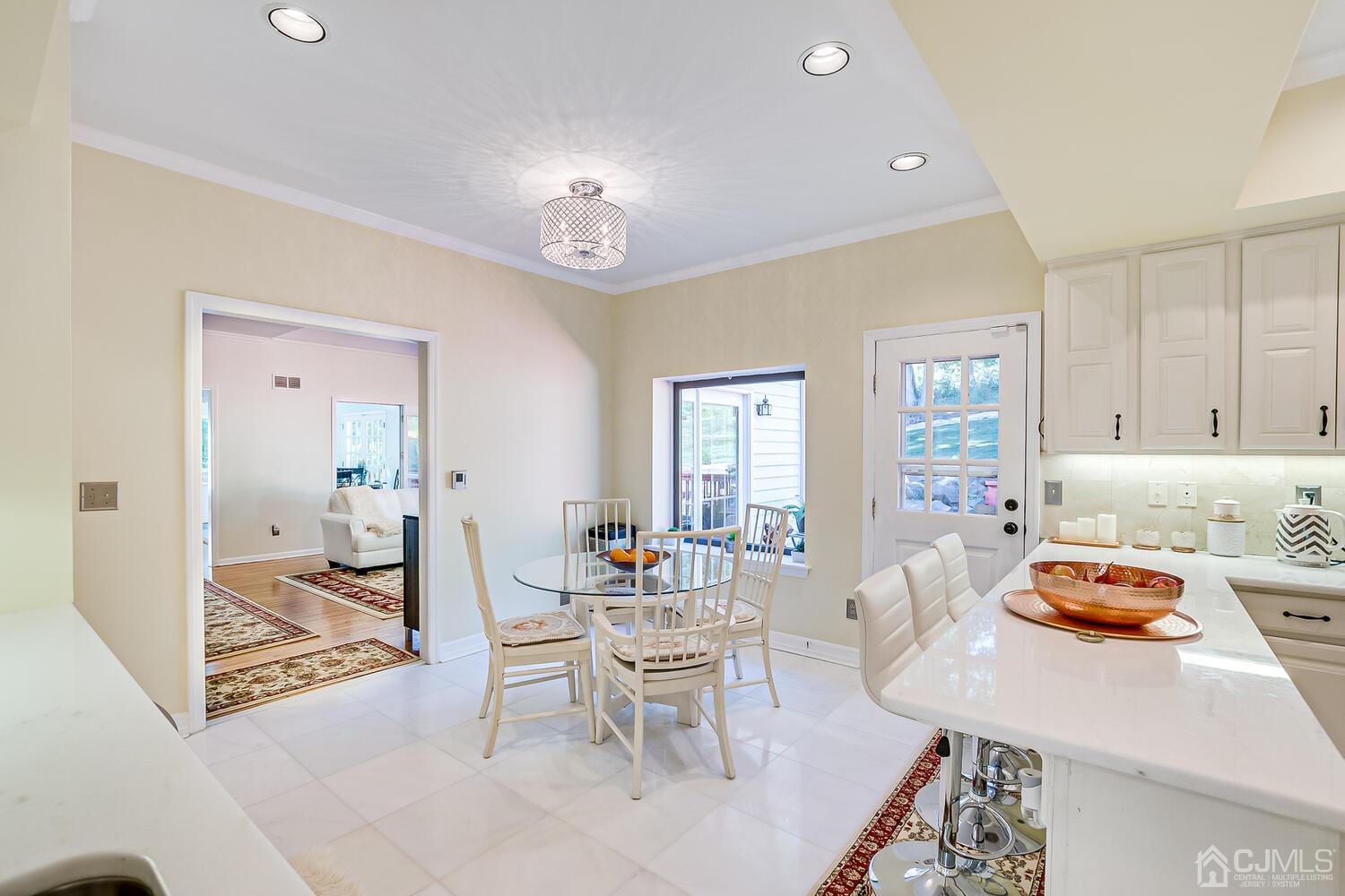 39 Martinsville Road Bernards, NJ 07920 - Photo 23 of 65 a view of a dining room with furniture