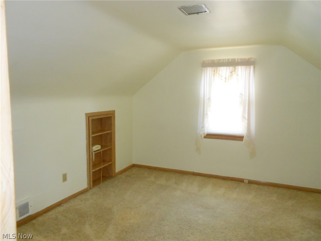 23601 Colbourne Road Euclid, OH 44123 - Photo 11 of 17