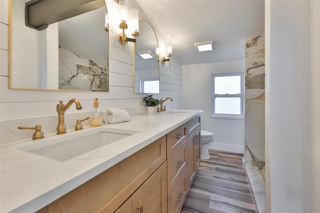 18711 Red Bird Lane Lithia, FL 33547 - Photo 12 of 42