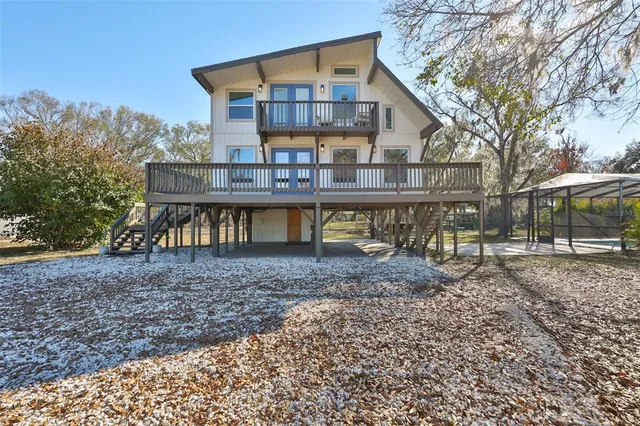 $575,000 | 18711 Red Bird Lane, Lithia, FL 33547